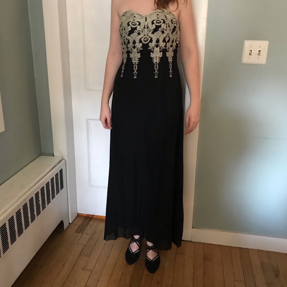 NWT Angel Fashions Strapless Black/ Gold Dress